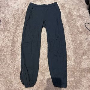 Lululemon yoga jogger pants
